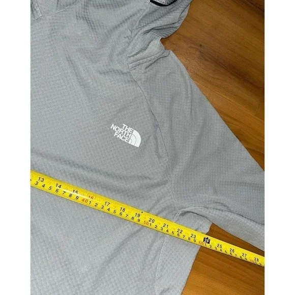 NWOT North Face Summit Series Future Fleece Lightweight Pullover Hoodie - Picture 3 of 8